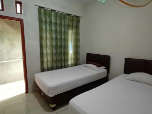 Aqsa Guest House Banjarsari