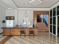 Bukit Bintang Hotel Hôtels à : Magetan