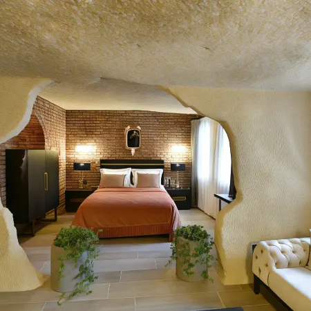 Sacred Mansion