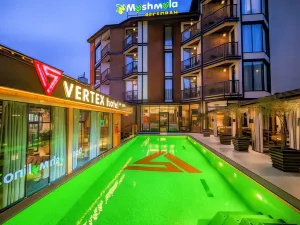Vertex Hotel
