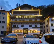 Hotel Tea Dolomiti - Lago di Alleghe - Monte Civetta Hotels near Borgo Antico di Palue