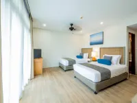 Huni Sicogon Hotels in Carles