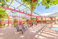 Westridge Motor Inn Hotels in Osoyoos
