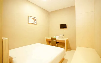 OYO 279 Deli Homestay فنادق في Kesawan