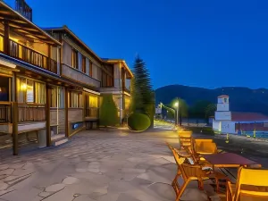 Rouga Mountain Boutique Suites & Spa