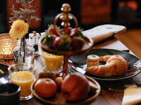 18Arts Hotel - Living in a Gallery! Hotels near Colonius Broadcasting Tower