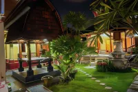 Sekar Waru Homestay โรงแรมใกล้หาด Mertasari Beach