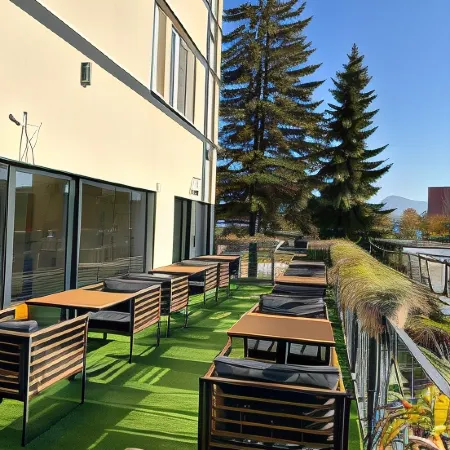 Alinar Oasis Budget Hotel