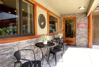 Moose Creek Inn