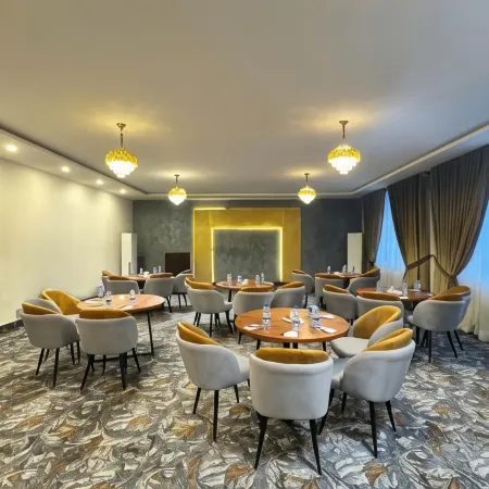 Hotel One Mall Road Lahore