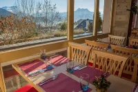 Alpine Classic Hotel Hotels in Aigle