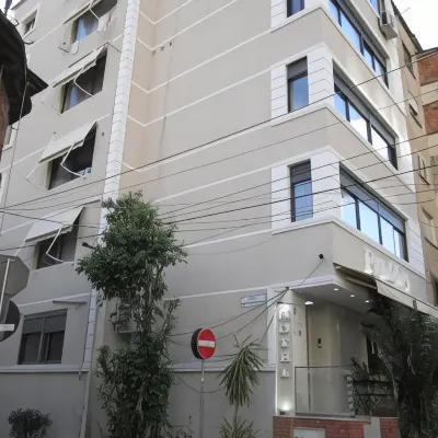 弗雷迪酒店 鄰近阿爾巴尼亞國家歷史博物館的酒店
