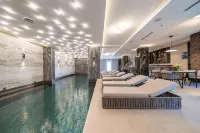 Hotel Millennium by Aycon - Pools