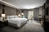 The Hazelton Hotel Отели в г. Торонто