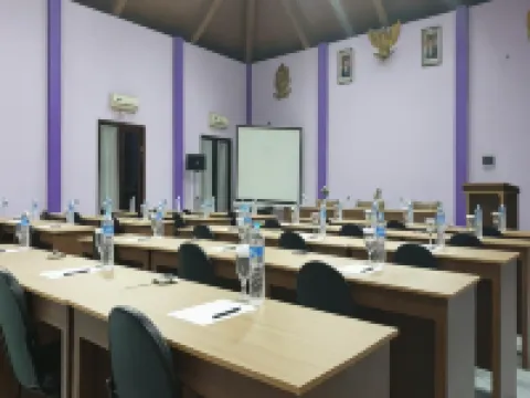 Signature Hotel Cipanas Hotel a Pacet