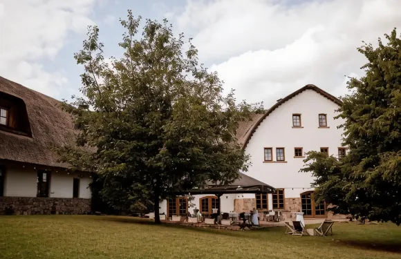 HOT伊拉尼亞酒店及水療中心