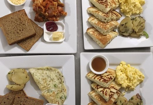 3. 호텔 얄라 피크..