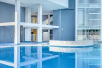 Hotel Ambassador - Pools