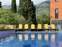 Hotel Del Medio Hotel di Sutomore