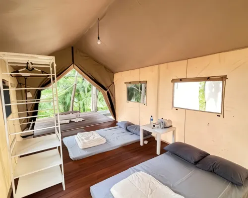Banyu Pinus Camper Park サリ アテル温泉周辺のホテル