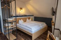 Pension Zur Neuenburg Hotels in Naumburg