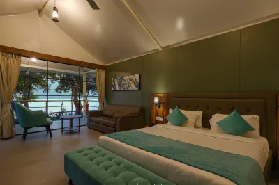 White Feather Resort Kauncha