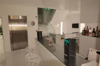 Hotel Magic - Baarit