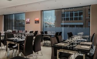 Exe Cunit Suites & Spa