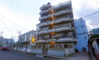 Hotel Sadan 이미지