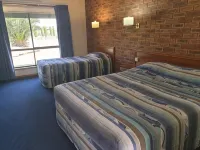 The Finley Palm Motor Inn Hotels in Finley