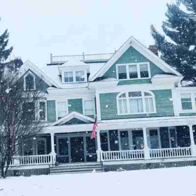 Franklin Manor Hotel Exterior