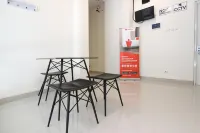 RedDoorz Near Jogja City Mall 3