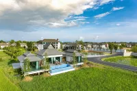 Pim Pool Villa NAN Hotels near Wat Phumin