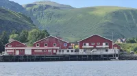 Lydersen Rorbuer Hostel & Apartments  호텔
