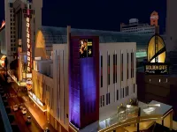 ゴールデン ゲート ホテル アンド カジノ のホテル