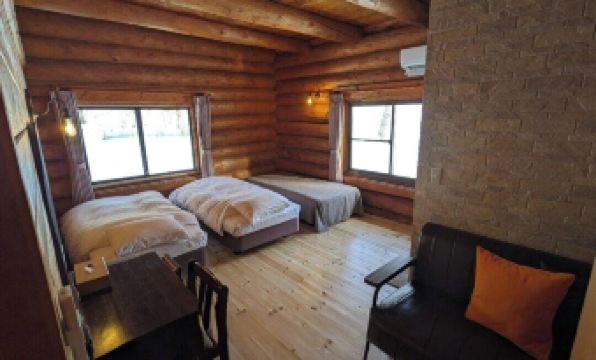 Log Cabin Rentals & Finland Sauna Step House