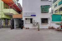 Hotel Raksha Residency