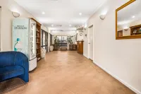 Karratha Central Apartments Hotels in Pegs Creek