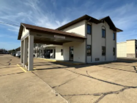 Motel 6 Dyersburg, TN