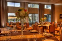 Courtyard Pigeon Forge