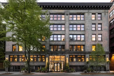 Populus Seattle Hotels in Pioneer Square