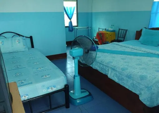 ห้องเตียงควีนไซส์สำหรับสามท่าน (เฉพาะพัดลมไฟฟ้า)