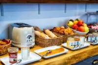 Hôtel Victor Hugo Lorient - breakfast