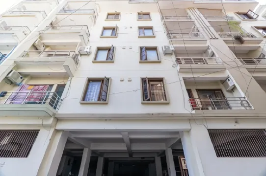 Homlee-Jumbo 1BHK-2AC-Kitchen-Lift-Parking-Tapovan