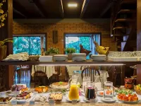 Hotel Canto Verde Hotels near Wax Museum