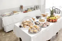 호텔 루카 - 조식 운영