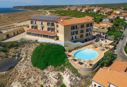 2. 호텔 라 바야..