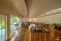 Red Earth Tadoba - breakfast