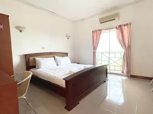 โรงแรมศิริธารา - 2 ดาว
