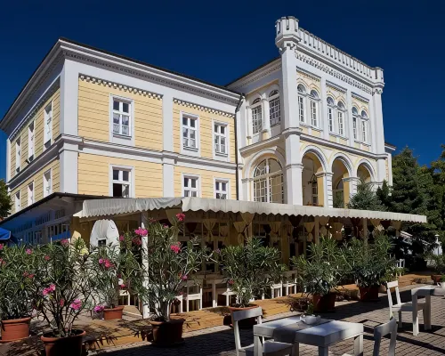 Hotel Astoria Hotels in Balatonfured